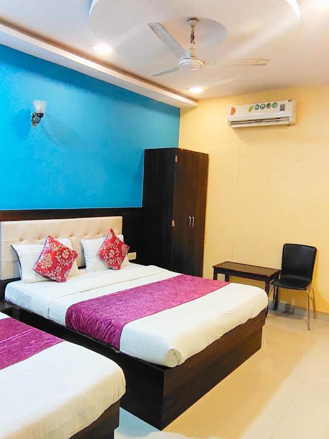 Hotel Golden Galaxy - Santacruz East Mumbai Kültér fotó