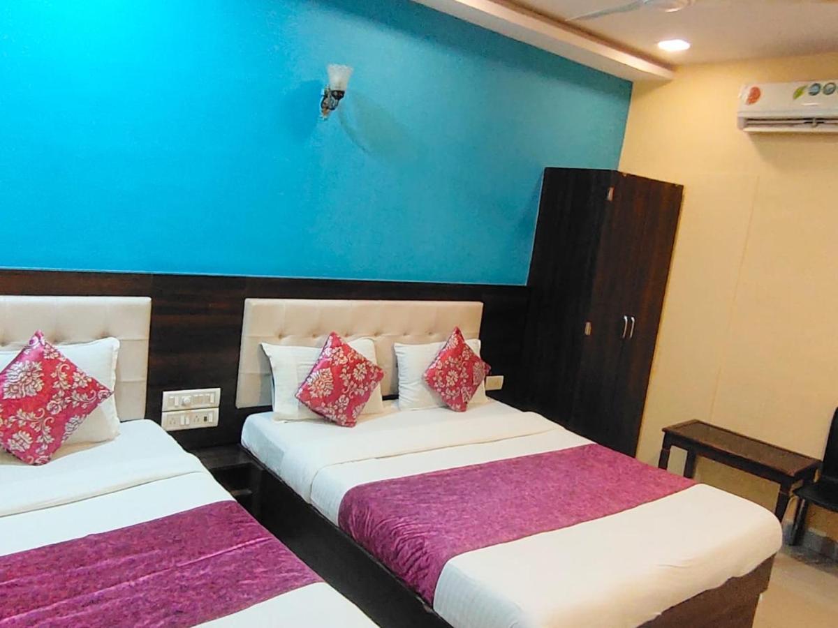 Hotel Golden Galaxy - Santacruz East Mumbai Kültér fotó