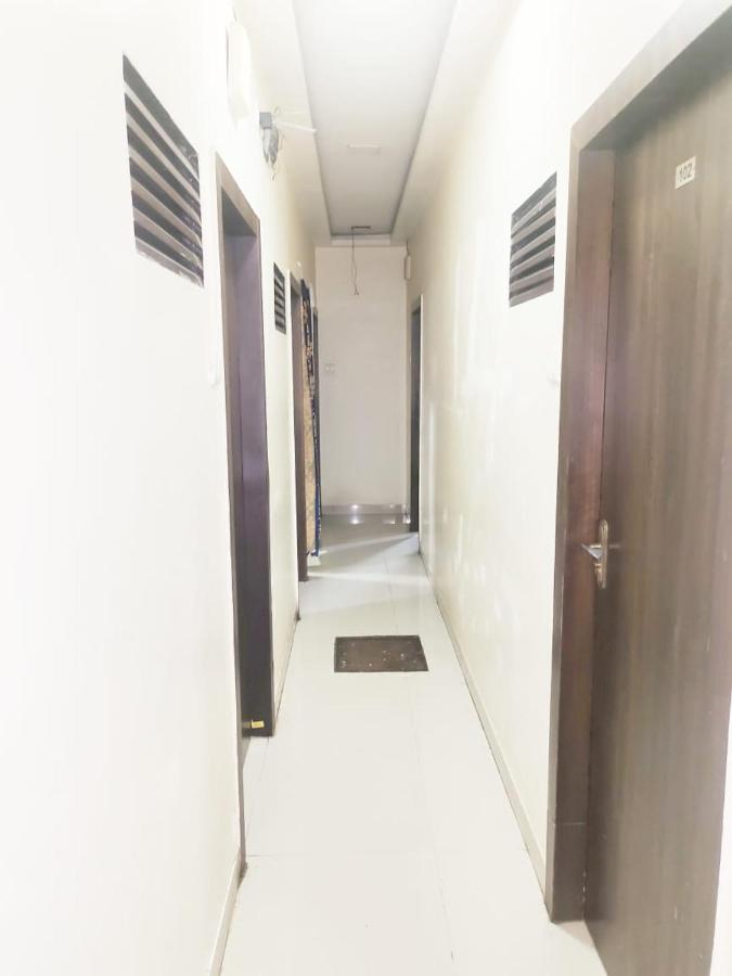Hotel Golden Galaxy - Santacruz East Mumbai Kültér fotó